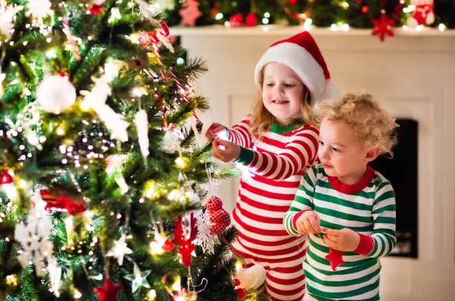 The tradition of decorating Christmas Tree