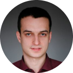 lukasz-min-270x270-1 2